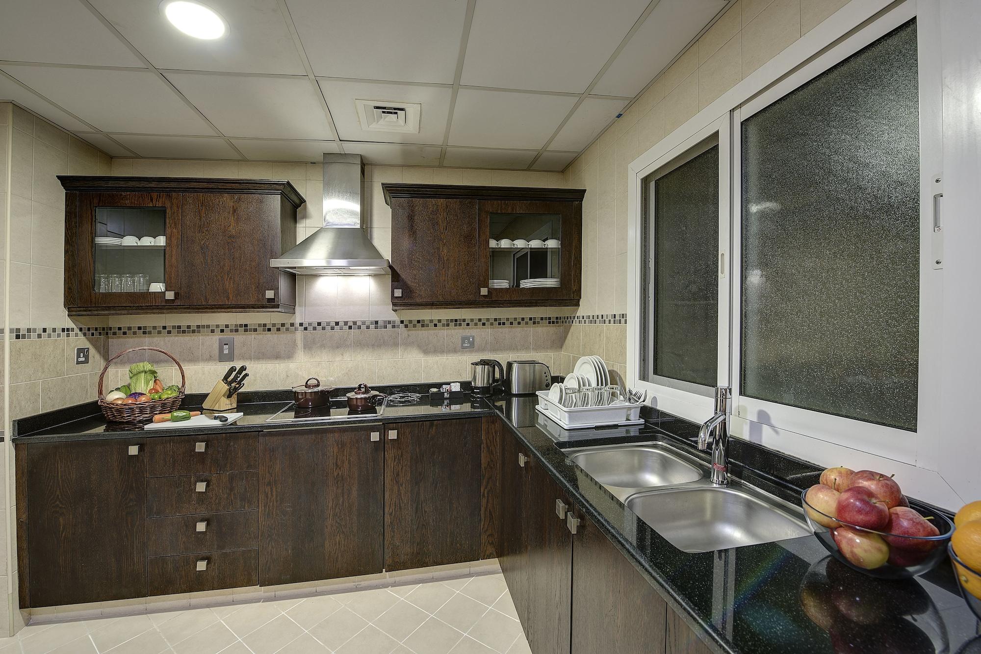 Rose Garden - Al Barsha, Near Metro Station होटल के अलावा 3*