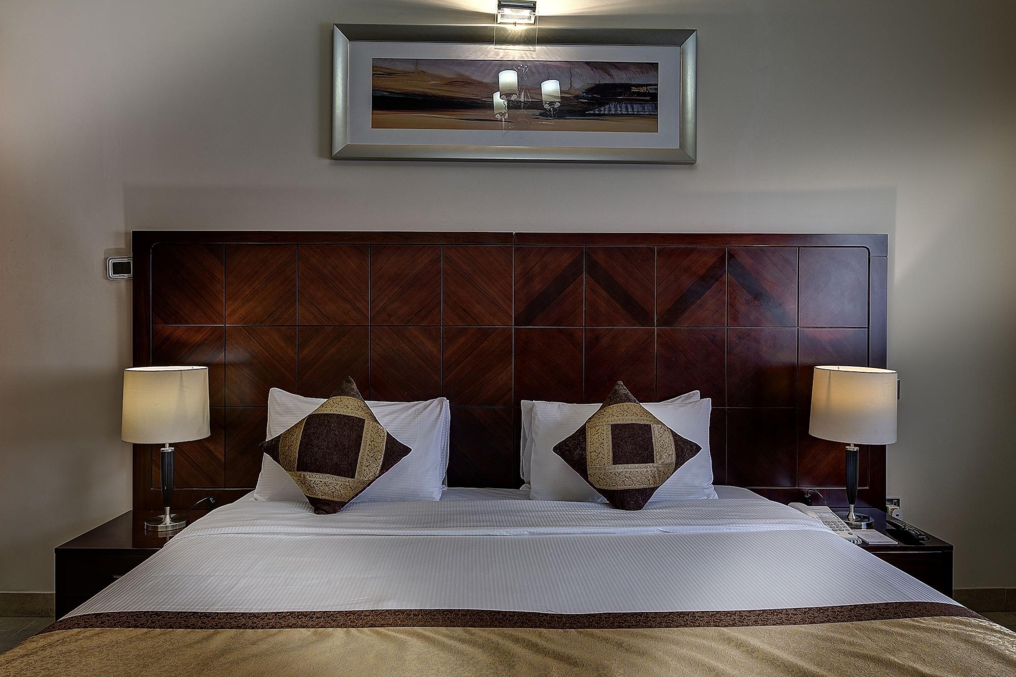 होटल के अलावा Rose Garden - Al Barsha, Near Metro Station 3*