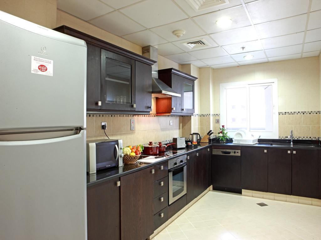 Rose Garden - Al Barsha, Near Metro Station होटल के अलावा 3*