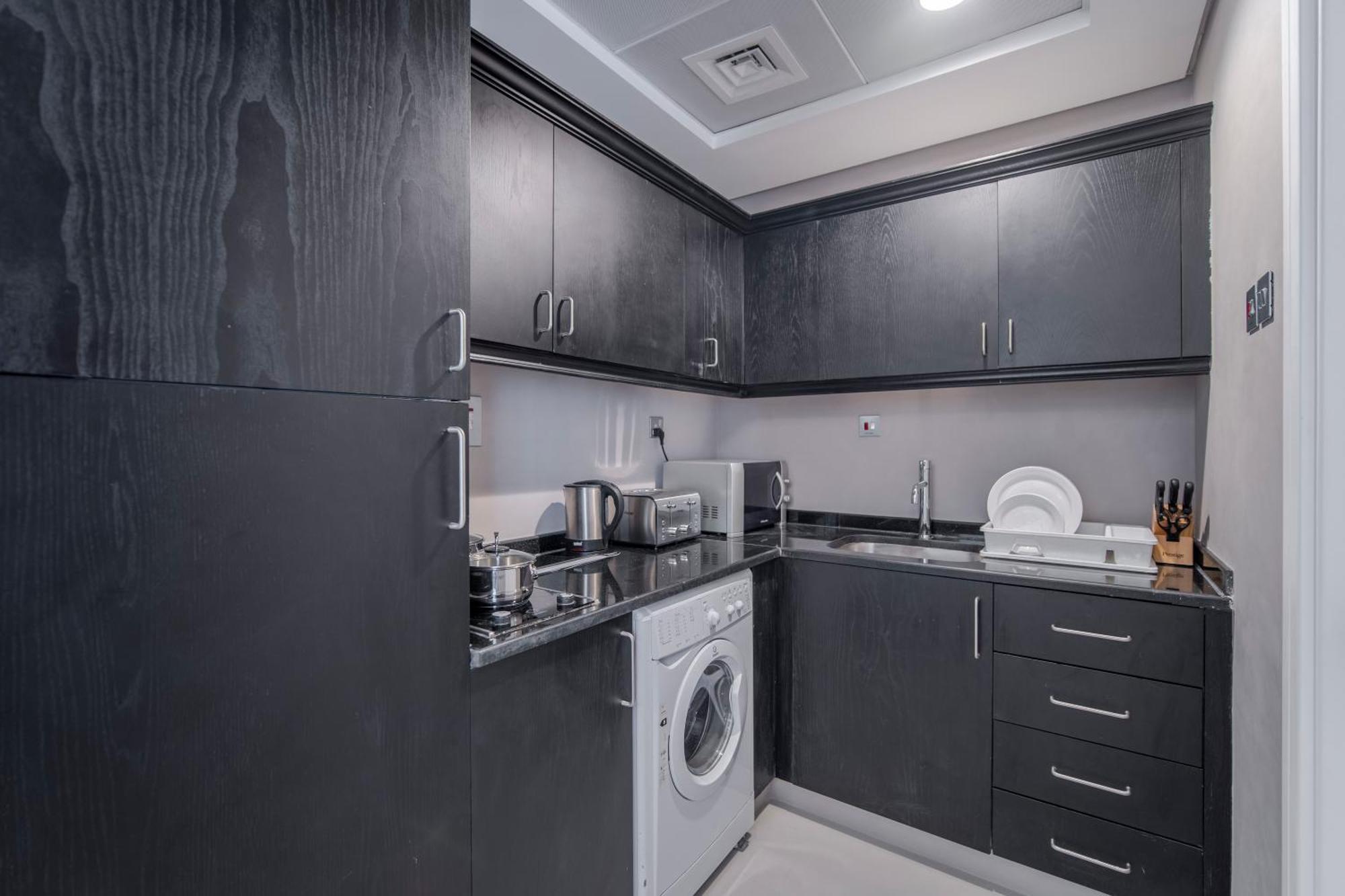 Rose Garden - Al Barsha, Near Metro Station Apart-hotel